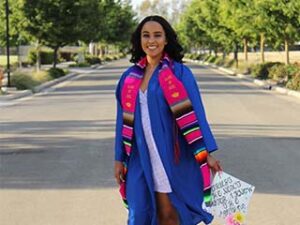 feature Graduate Q&A with Veterinary Technology Graduate Alyssa McAlister