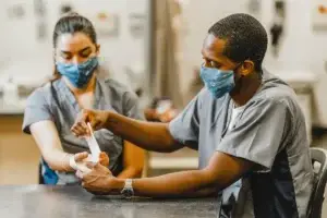 Guide to Becoming a Medical Assistant