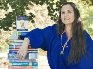 Family Nurse Practitioner Gabi Rampazi says DAISY Award Reinforced her Career Goal and Philosophy to Always Help Others